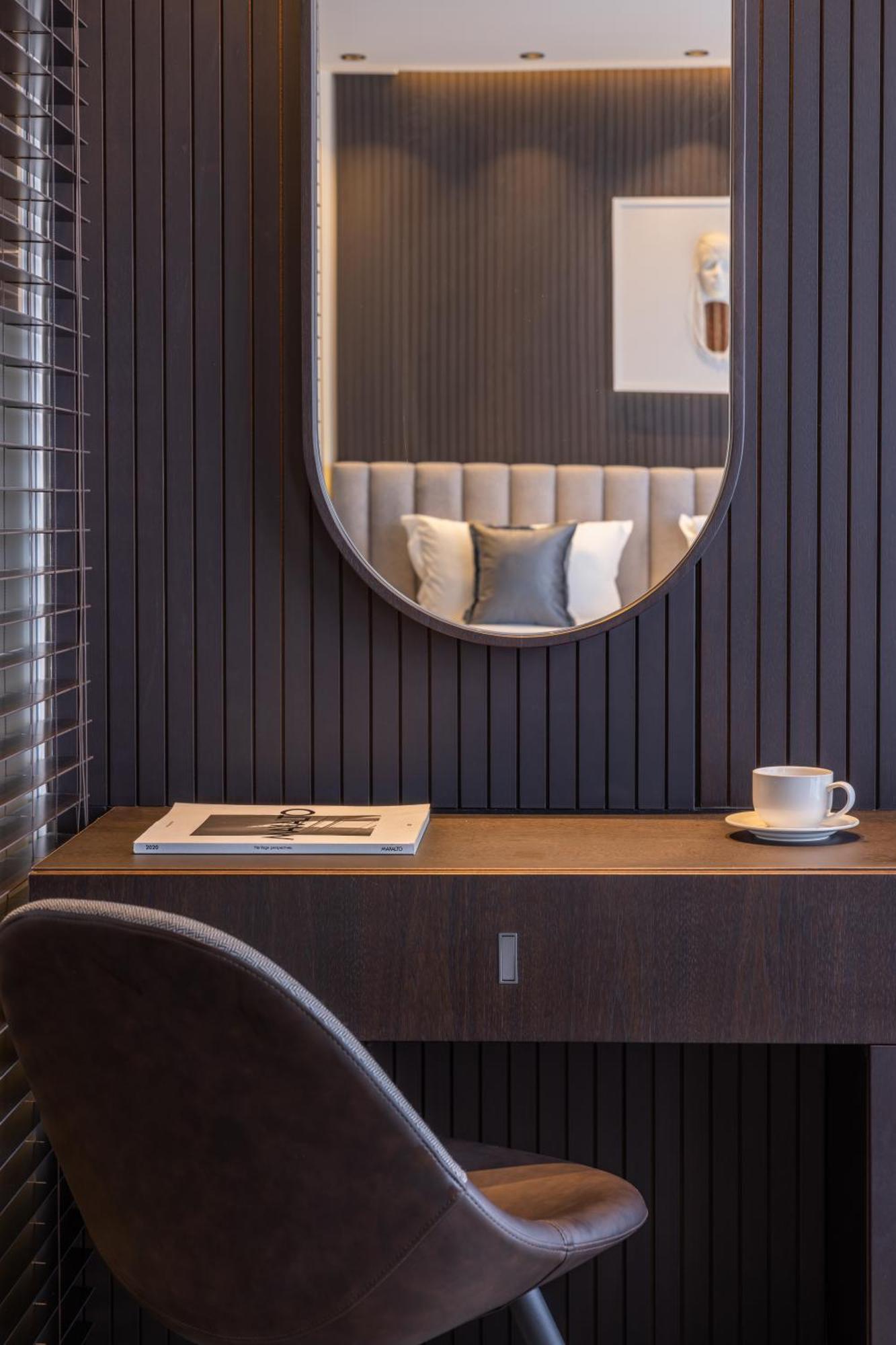 Derand Hotel Pristina Esterno foto