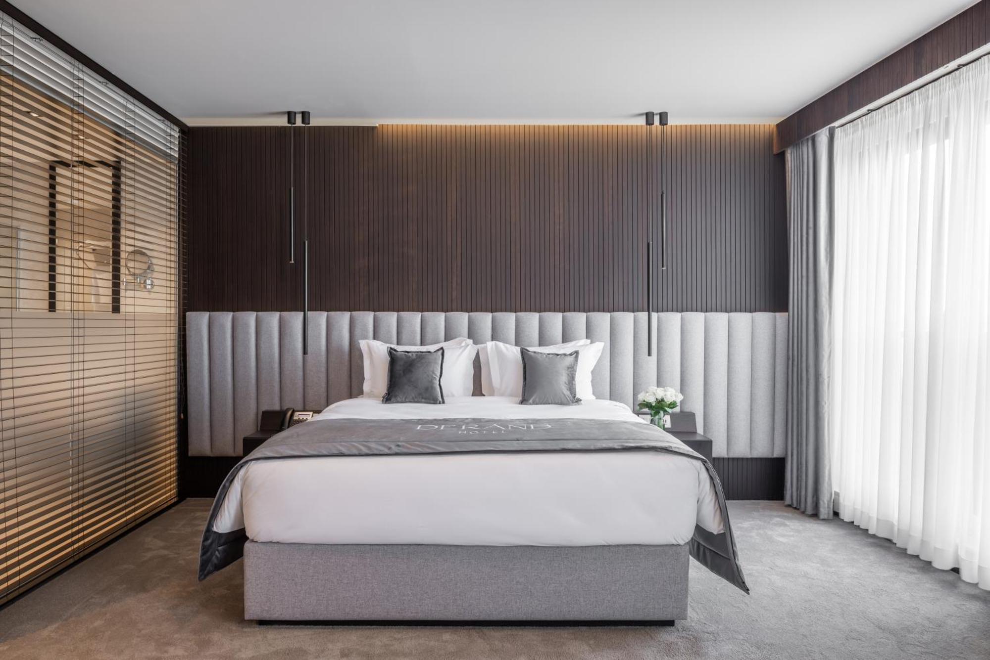 Derand Hotel Pristina Esterno foto